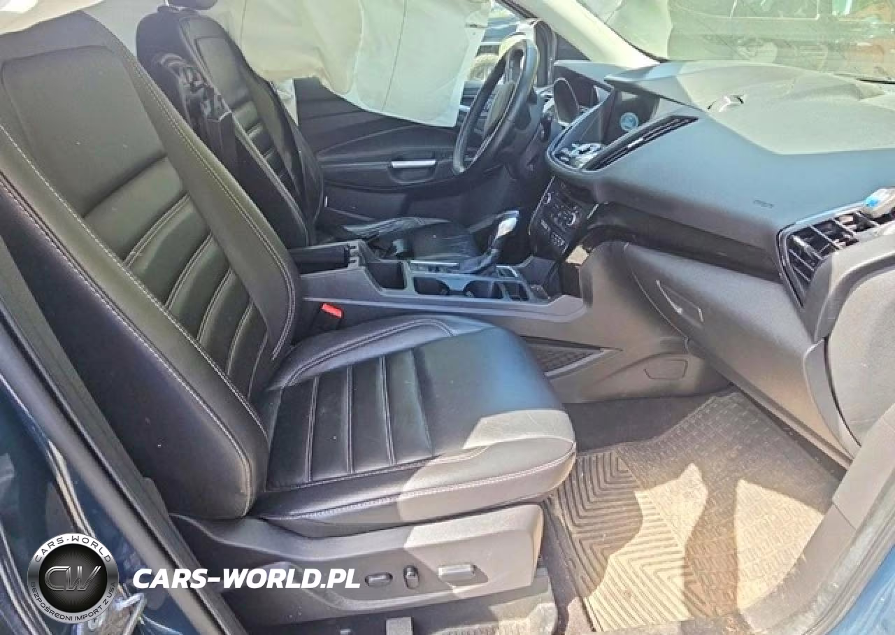 2019 Ford Escape Titanium VIN:1FMCU9J90KUA21120 - 7