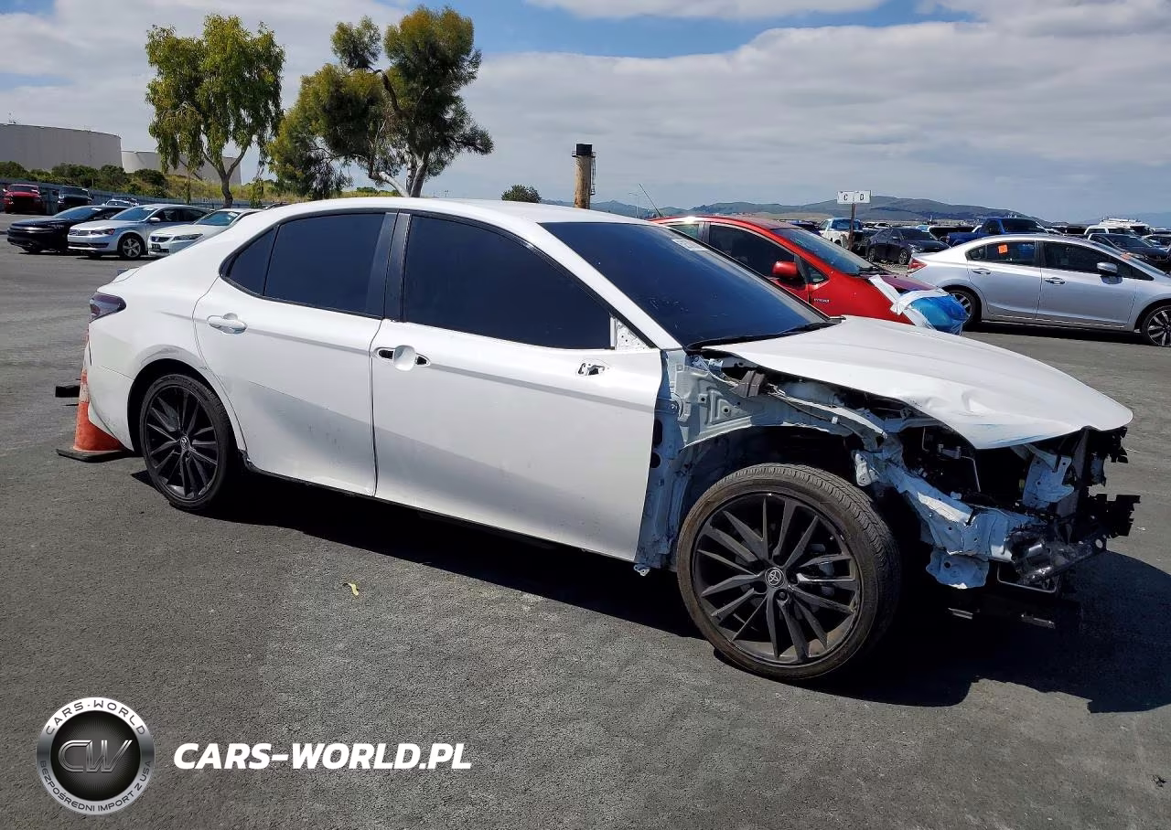 2024 Toyota Camry Se Nightshade VIN:4T1T11AK2RU265522 - 4