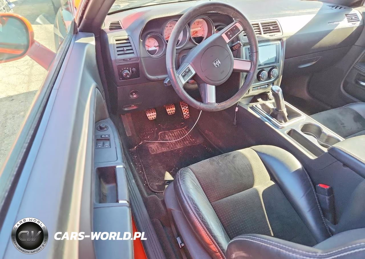 2009 Dodge Challenger Srt-8 VIN:2B3LJ74W99H546470 - 8