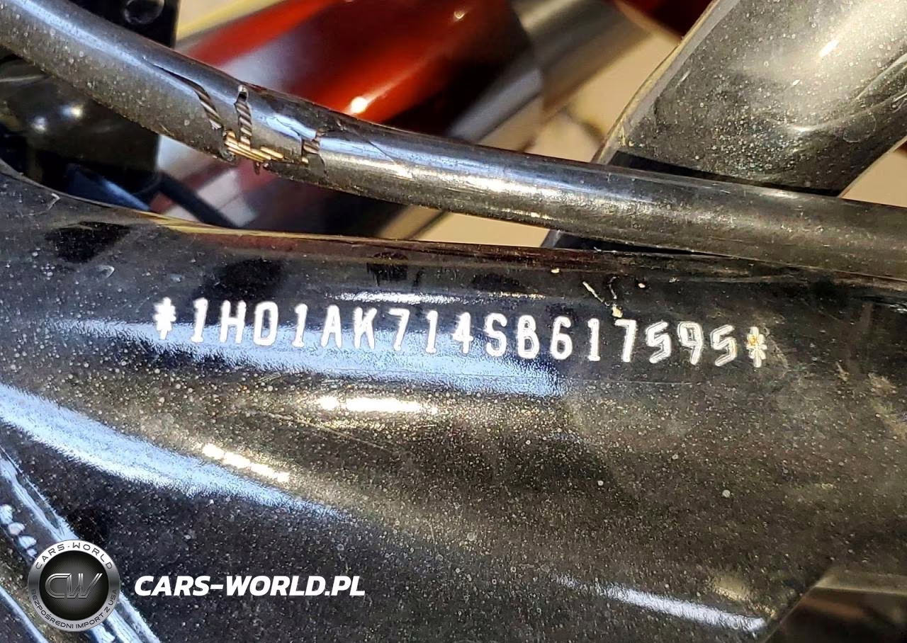 2025 Harley Davidson Flhxu VIN:1HD1AK714SB617595 - 10