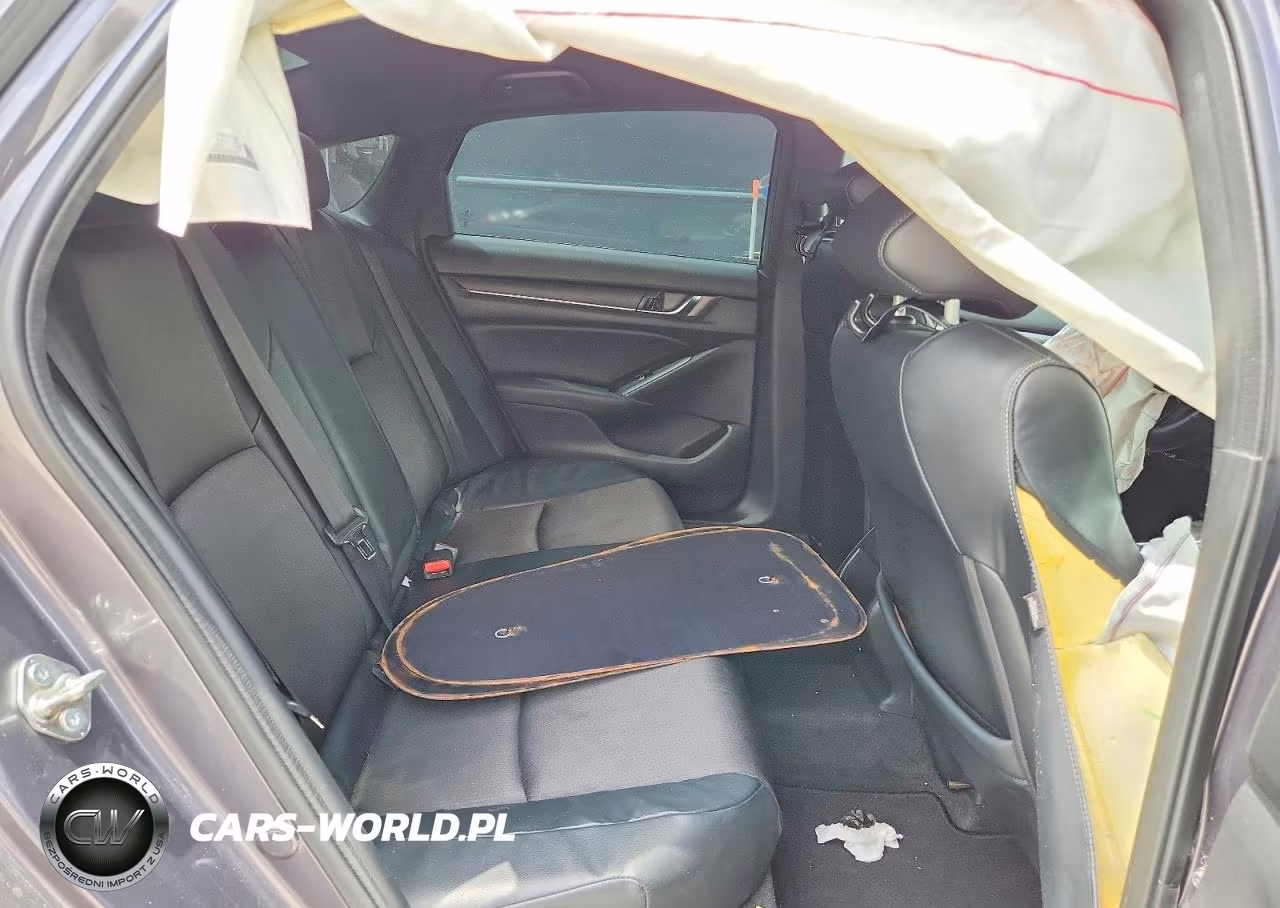 2018 Honda Accord Sport VIN:1HGCV1F30JA178977 - 10