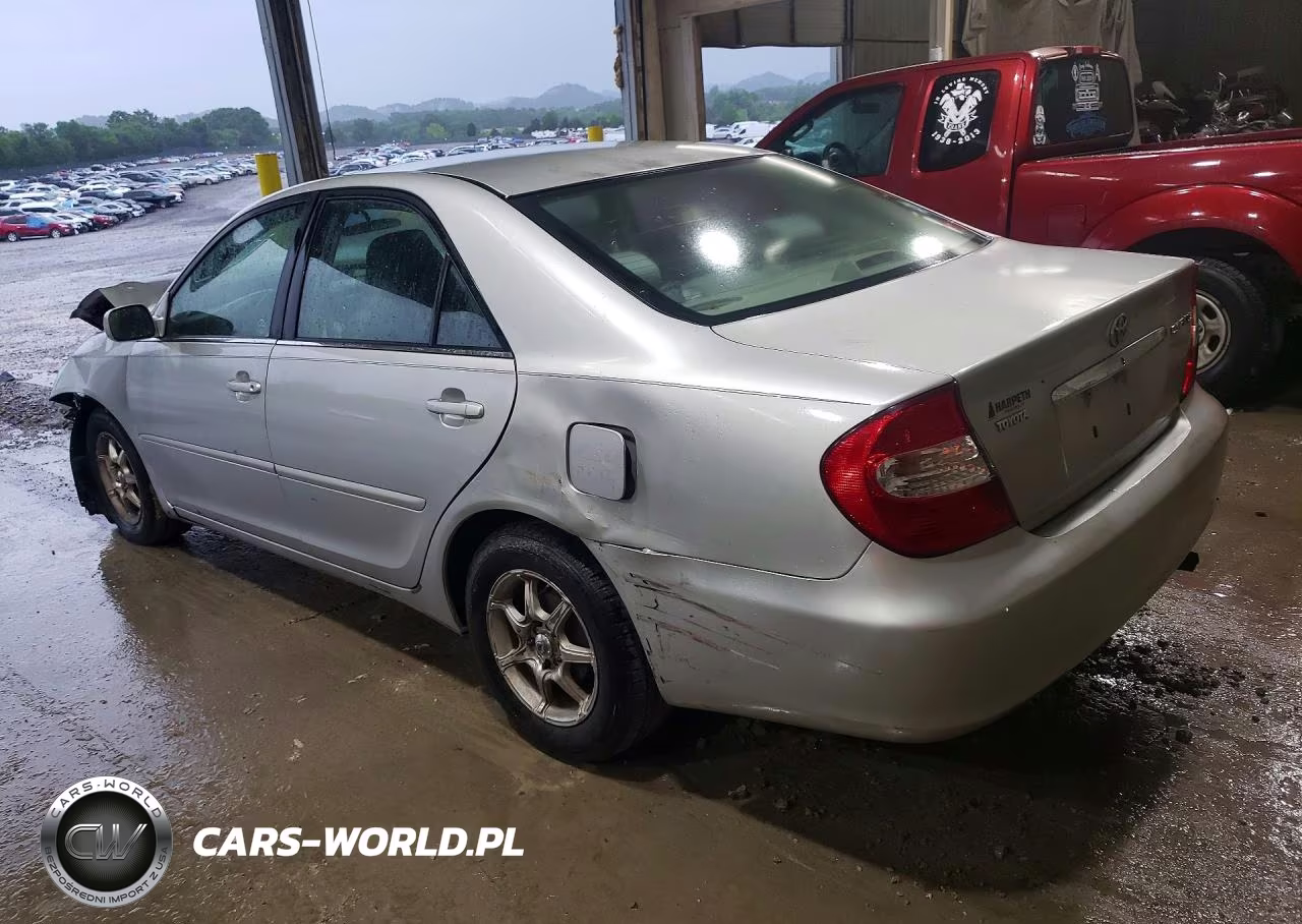 2003 Toyota Camry Le VIN:4T1BE32K03U128936 - 2