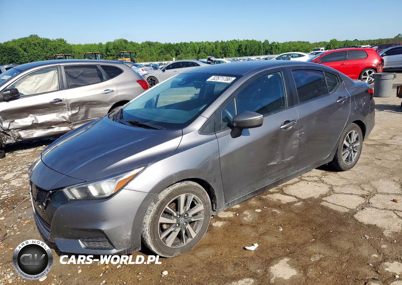 2020 Nissan Versa Sv
