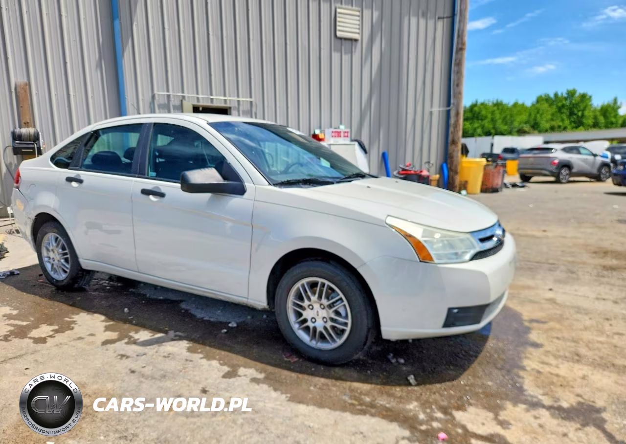 2010 Ford Focus Se VIN:1FAHP3FN9AW162247 - 4