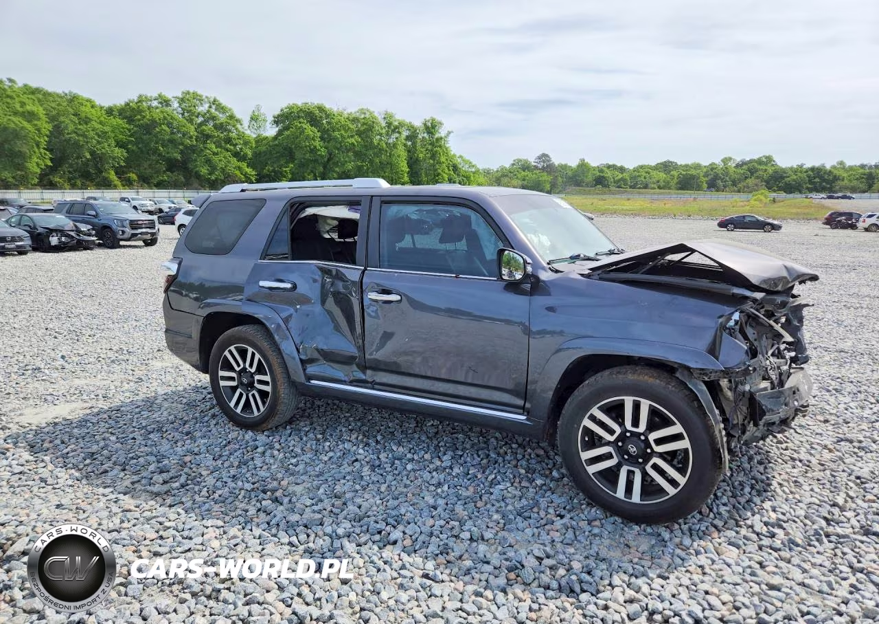 2018 Toyota 4Runner Limited VIN:JTEZU5JR3J5175123 - 4