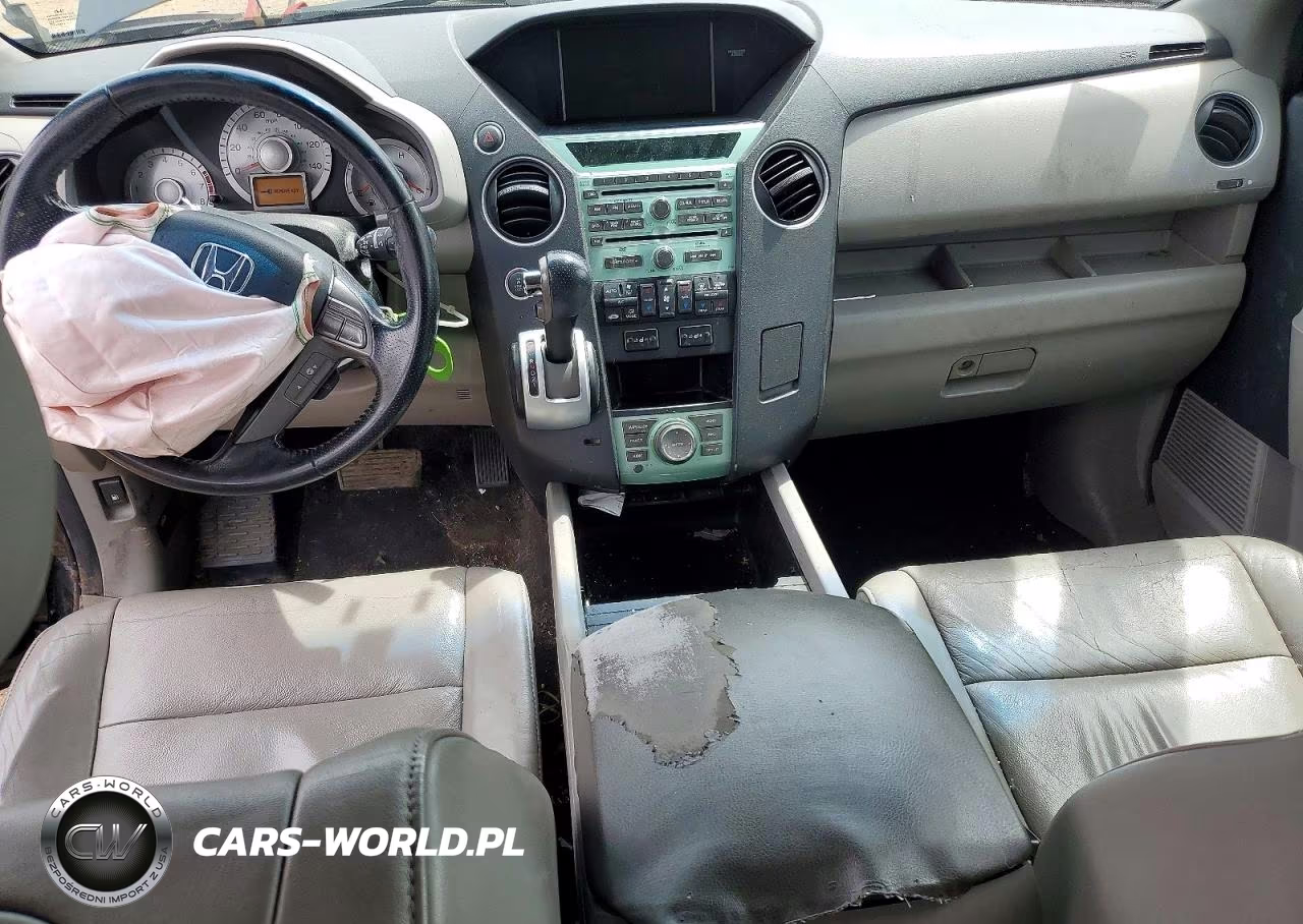 2010 Honda Pilot Touring VIN:5FNYF4H93AB039146 - 8