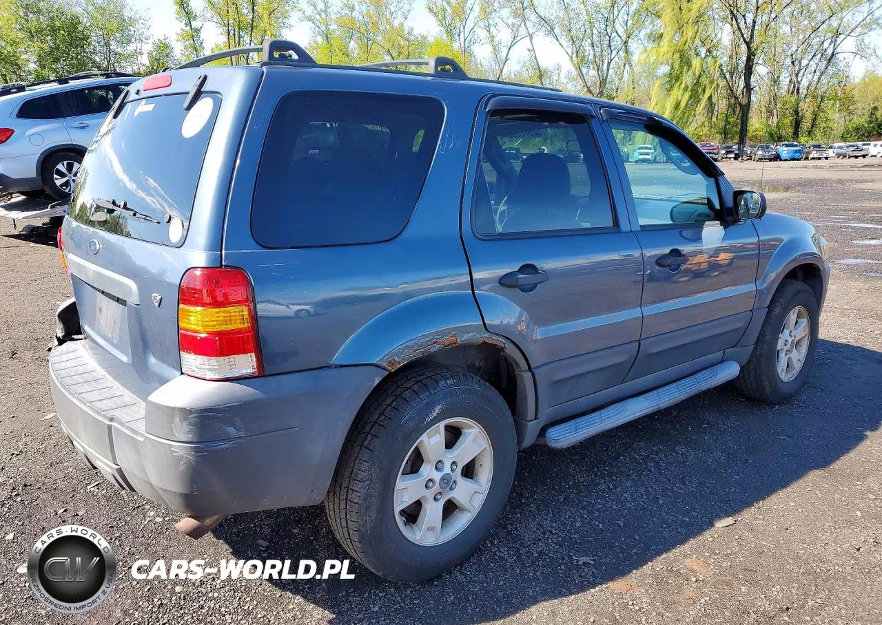 2006 Ford Escape VIN:1FMYU93126KA28861 - 3