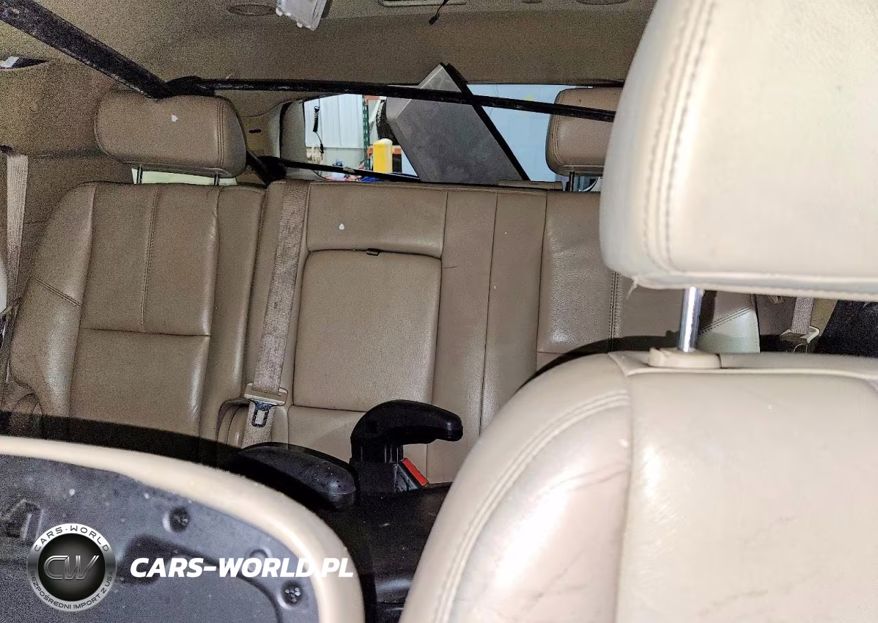 2007 Chevrolet Tahoe K1500 VIN:1GNFK13027J281963 - 10