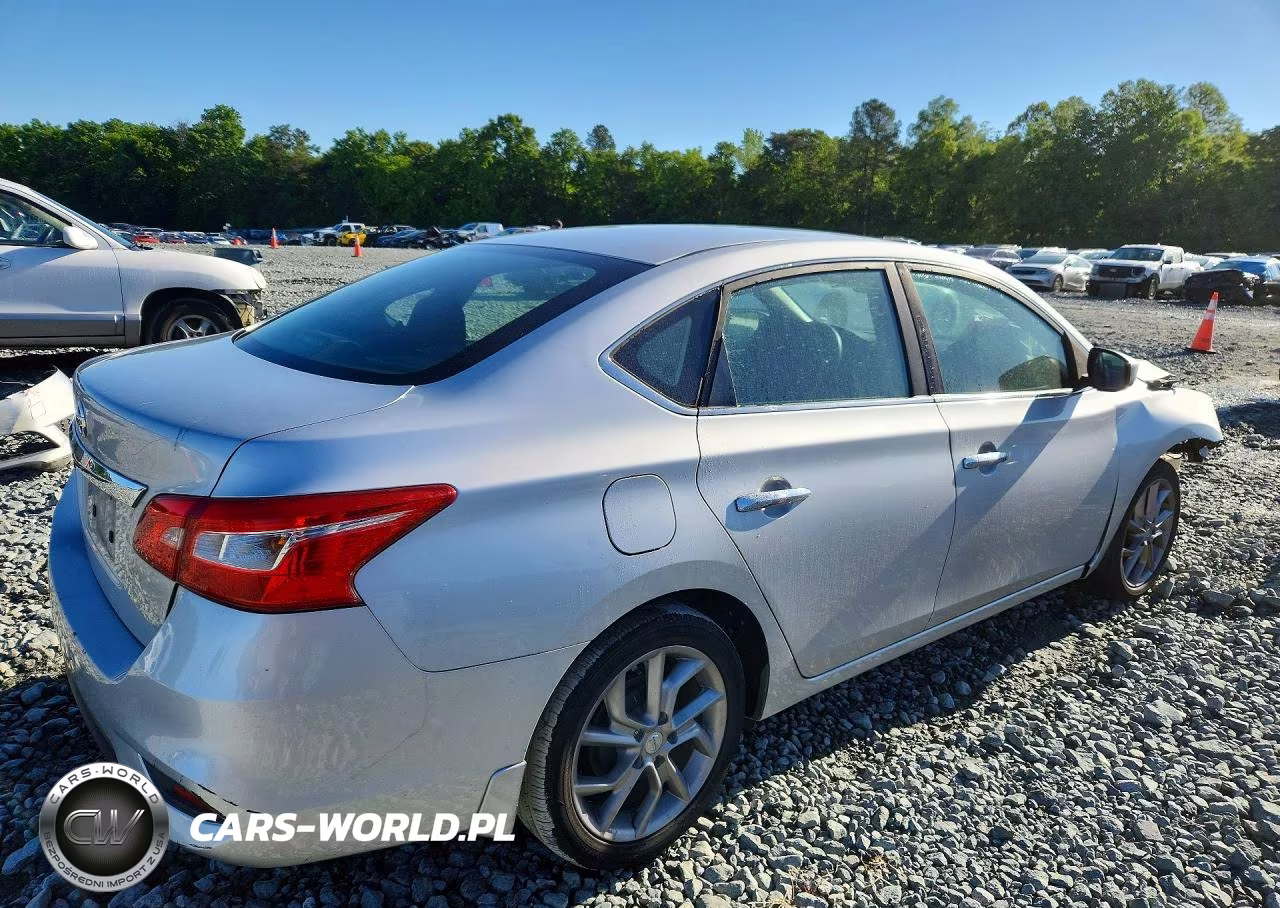 2017 Nissan Sentra S VIN:3N1AB7AP4HY375963 - 3