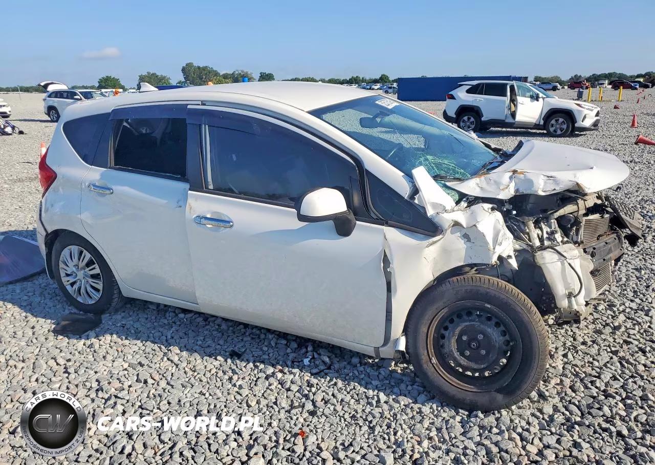 2014 Nissan Versa Note Sv VIN:3N1CE2CPXEL359632 - 4