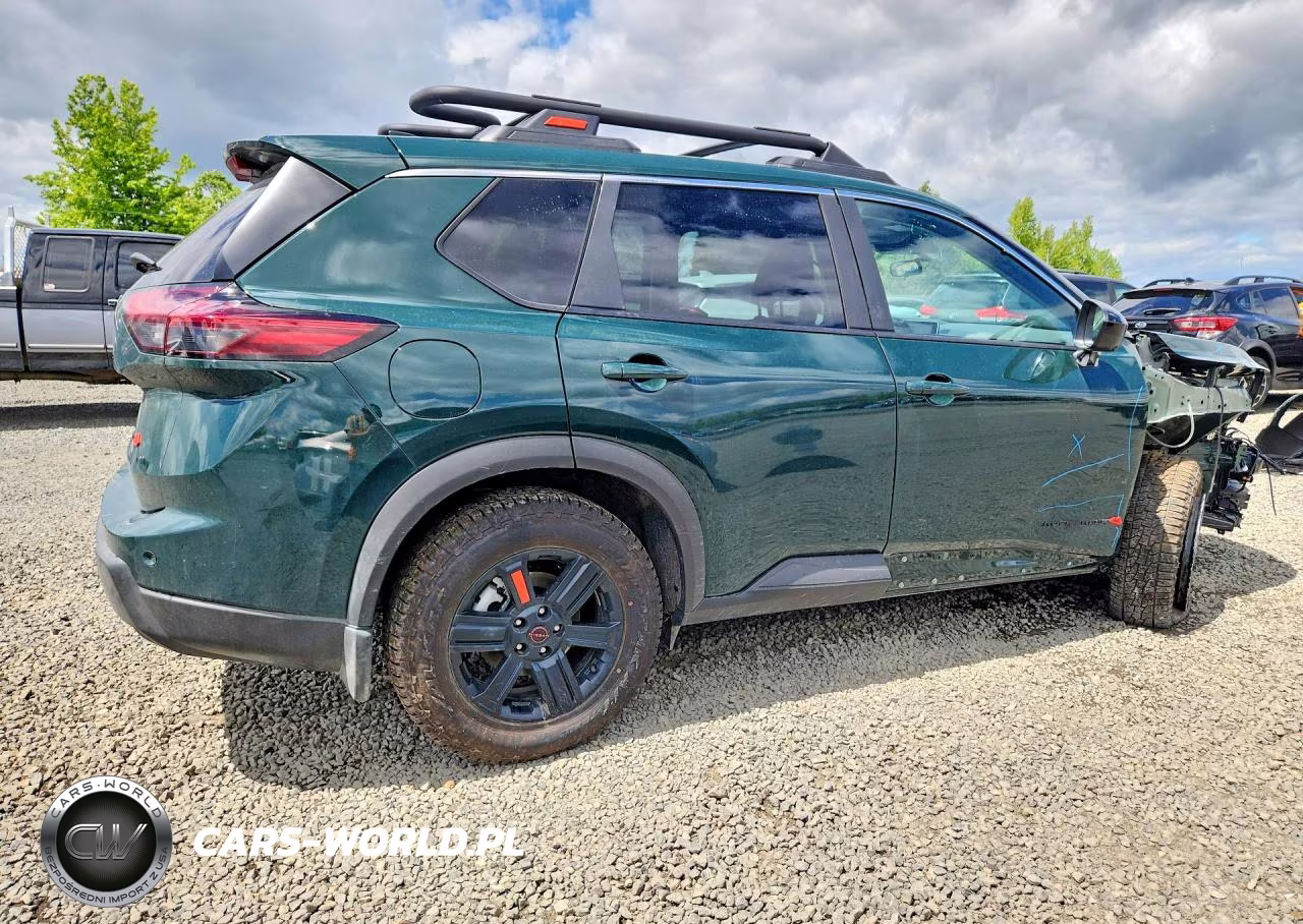 2026 Nissan Rogue Rock Creek VIN:5N1BT3BB4TC767784 - 3