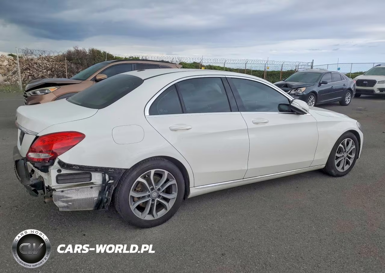 2015 Mercedes-Benz C 300 VIN:55SWF4JB7FU087131 - 3