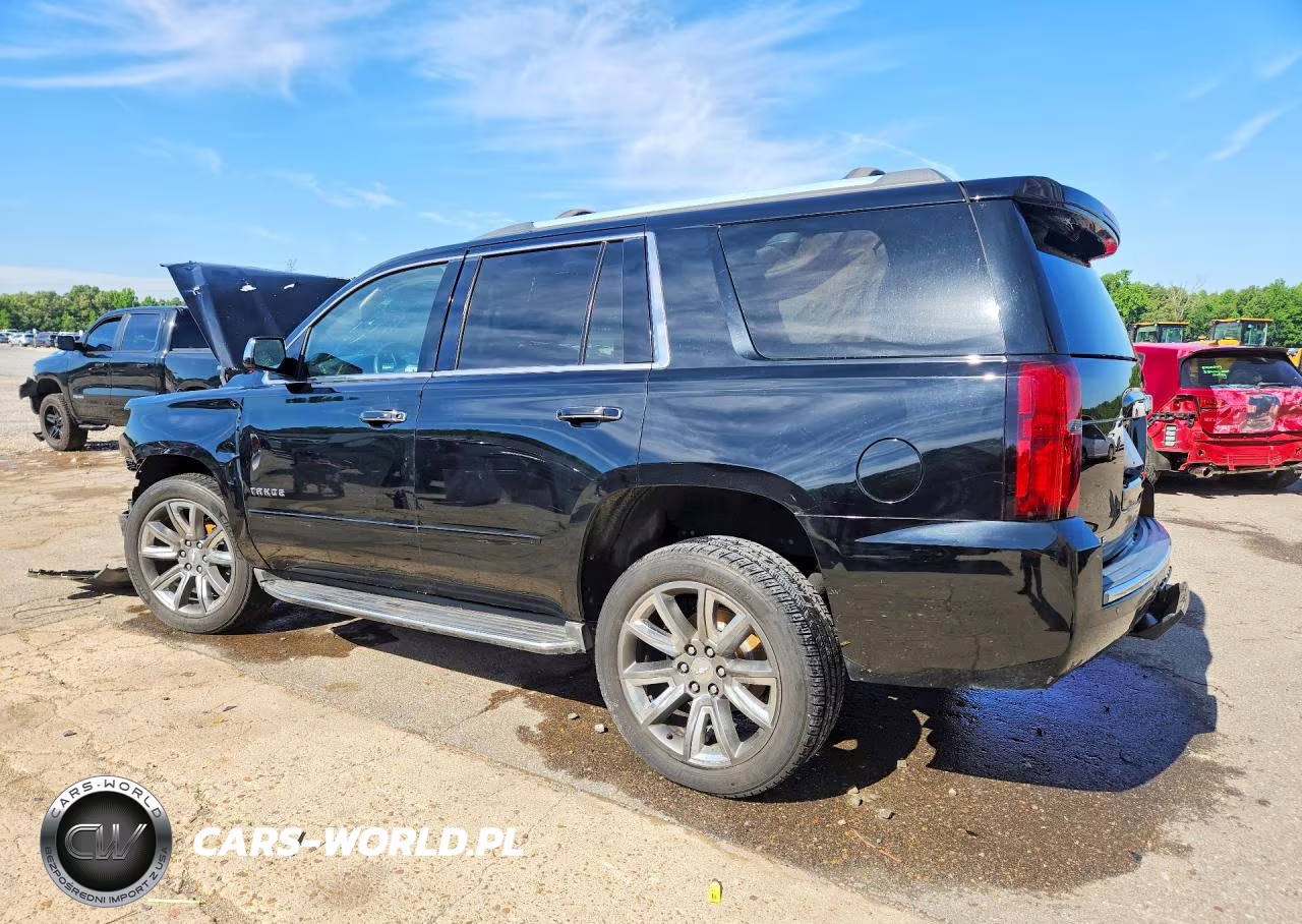 2017 Chevrolet Tahoe C1500 Premier VIN:1GNSCCKC3HR339990 - 2