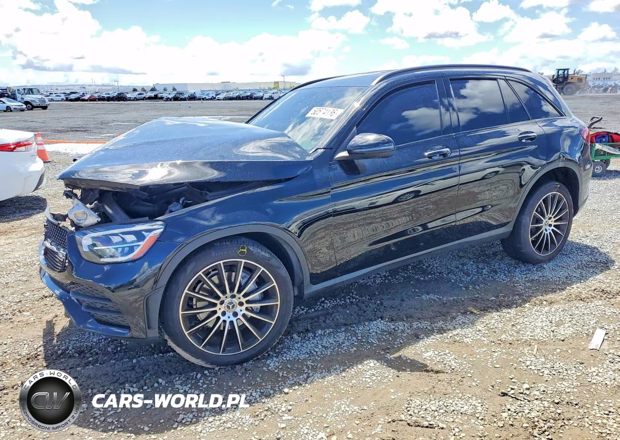 2021 Mercedes-Benz Glc 300 4Matic – zdjęcie 1 z 13