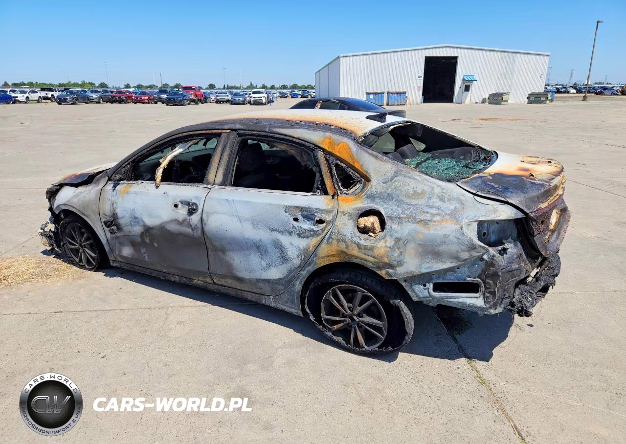 2023 Kia Forte Lxs VIN:3KPF24ADXPE623107 - 2