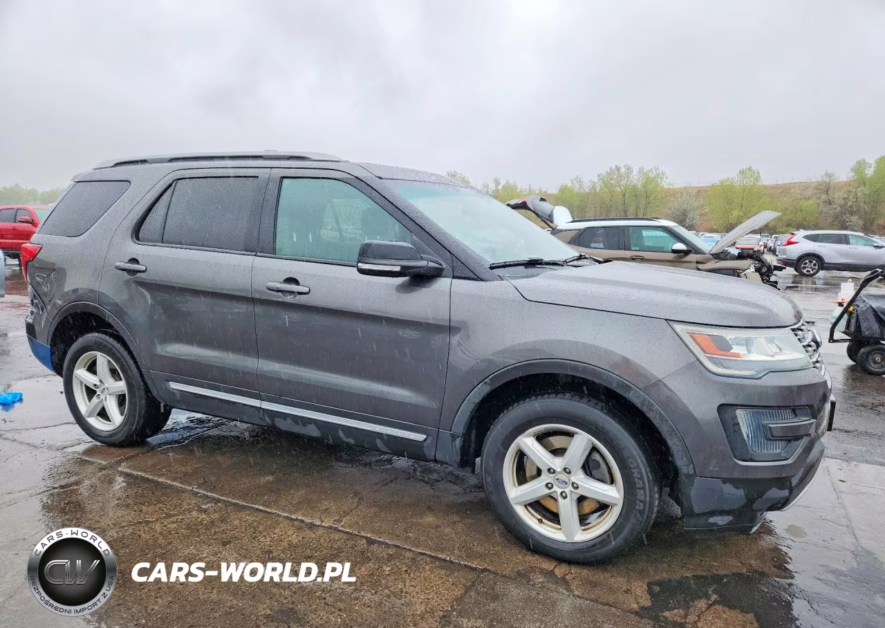 2016 Ford Explorer Xlt VIN:1FM5K8D81GGA97849 - 4