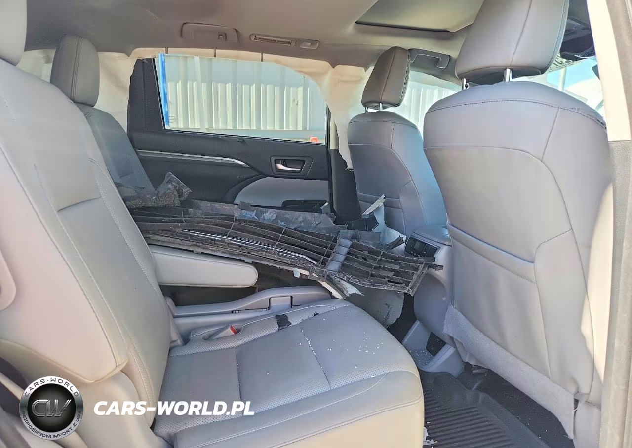 2017 Toyota Highlander Limited VIN:5TDDZRFHXHS424058 - 10