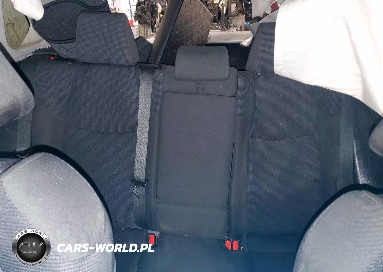 2019 Toyota Rav4 Le VIN:JTMMWRFV4KD028824 - 10