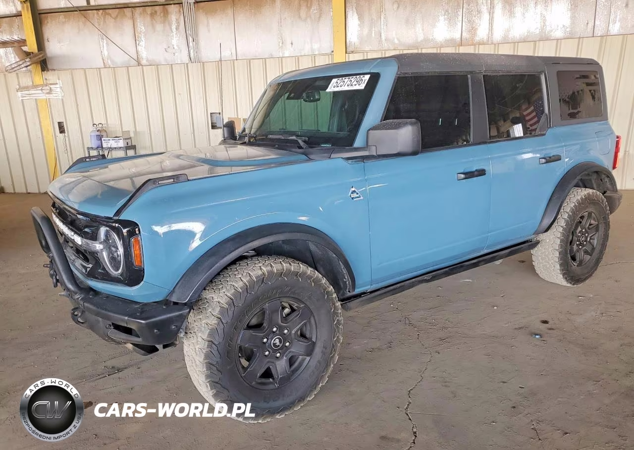 2021 Ford Bronco Base