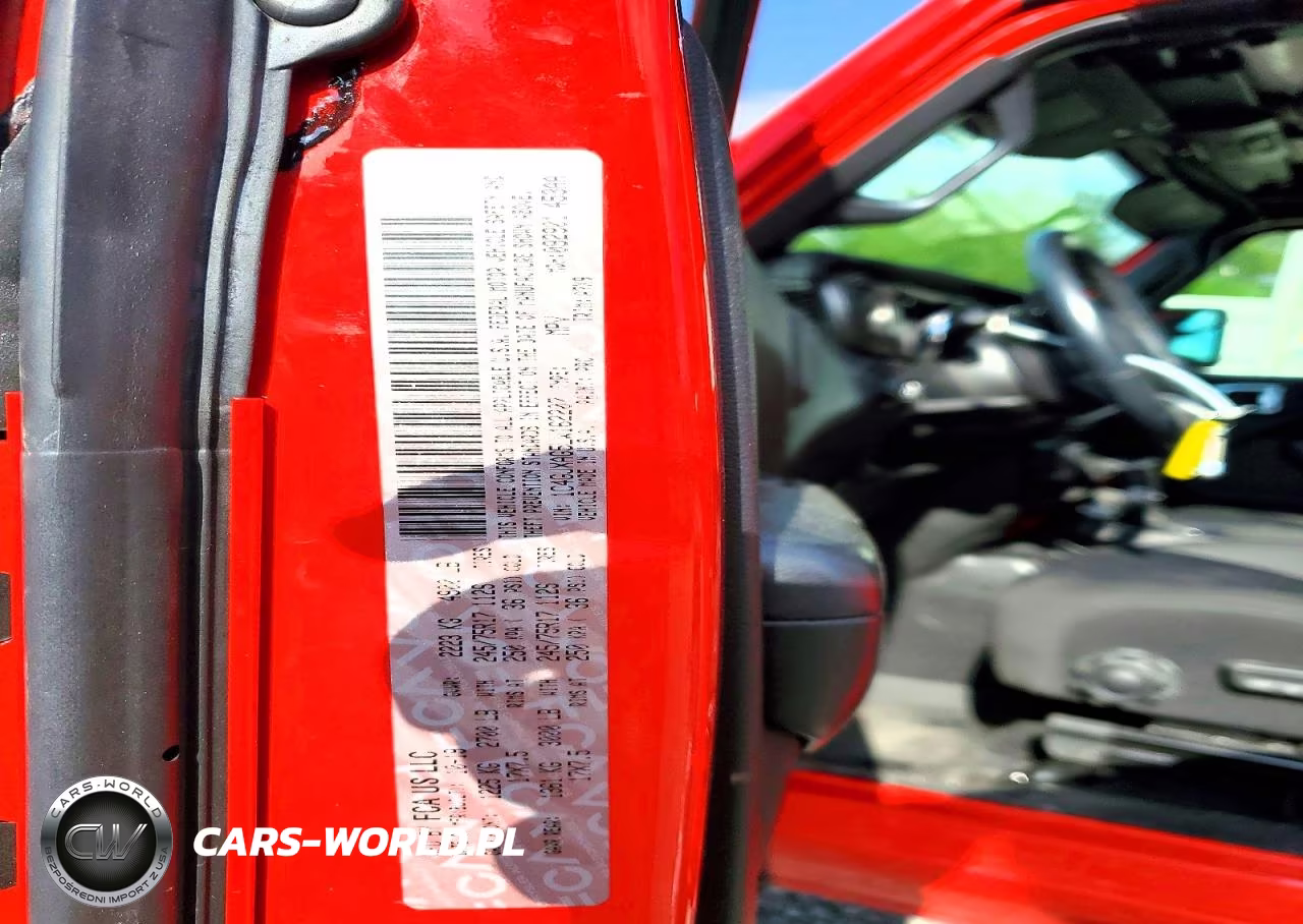 2020 Jeep Wrangler Sport VIN:1C4GJXAG5LW162207 - 14