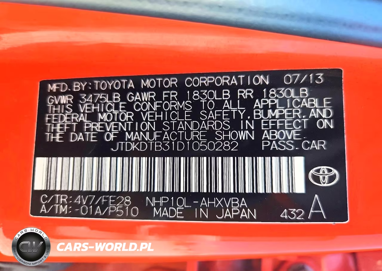 2013 Toyota Prius C One VIN:JTDKDTB31D1050282 - 12