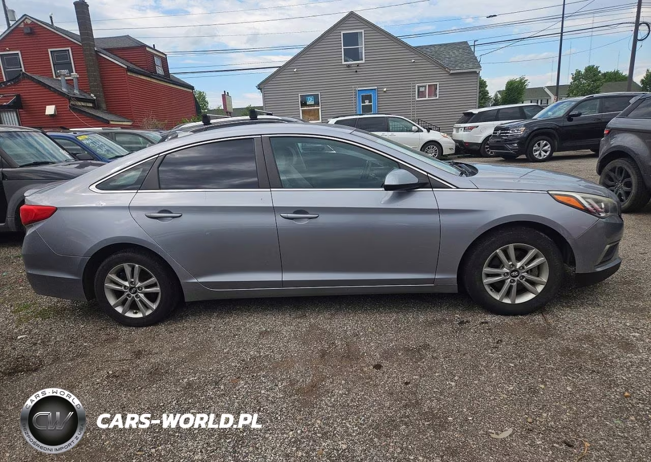 2017 Hyundai Sonata Base VIN:5NPE24AF6HH573686 - 12