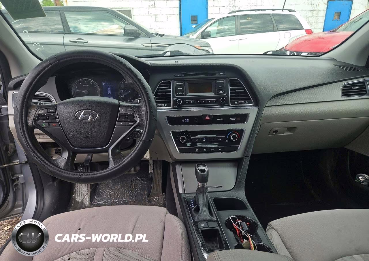 2017 Hyundai Sonata Base VIN:5NPE24AF6HH573686 - 9