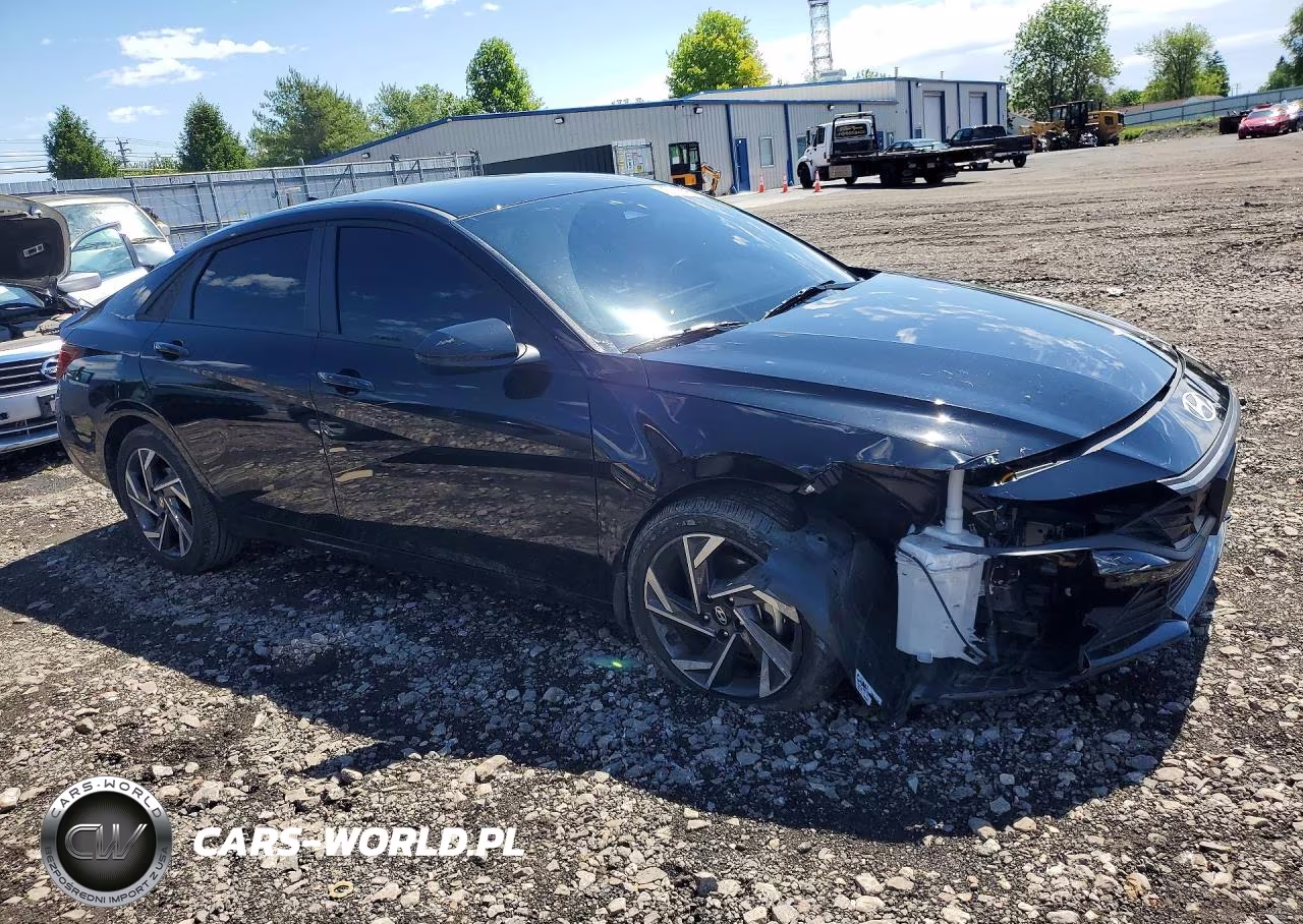 2025 Hyundai Elantra Sel Sport VIN:KMHLM4DG1SU021737 - 4