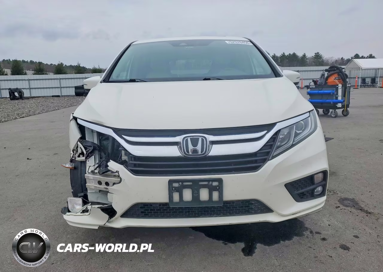 2018 Honda Odyssey Exl VIN:5FNRL6H71JB055921 - 5
