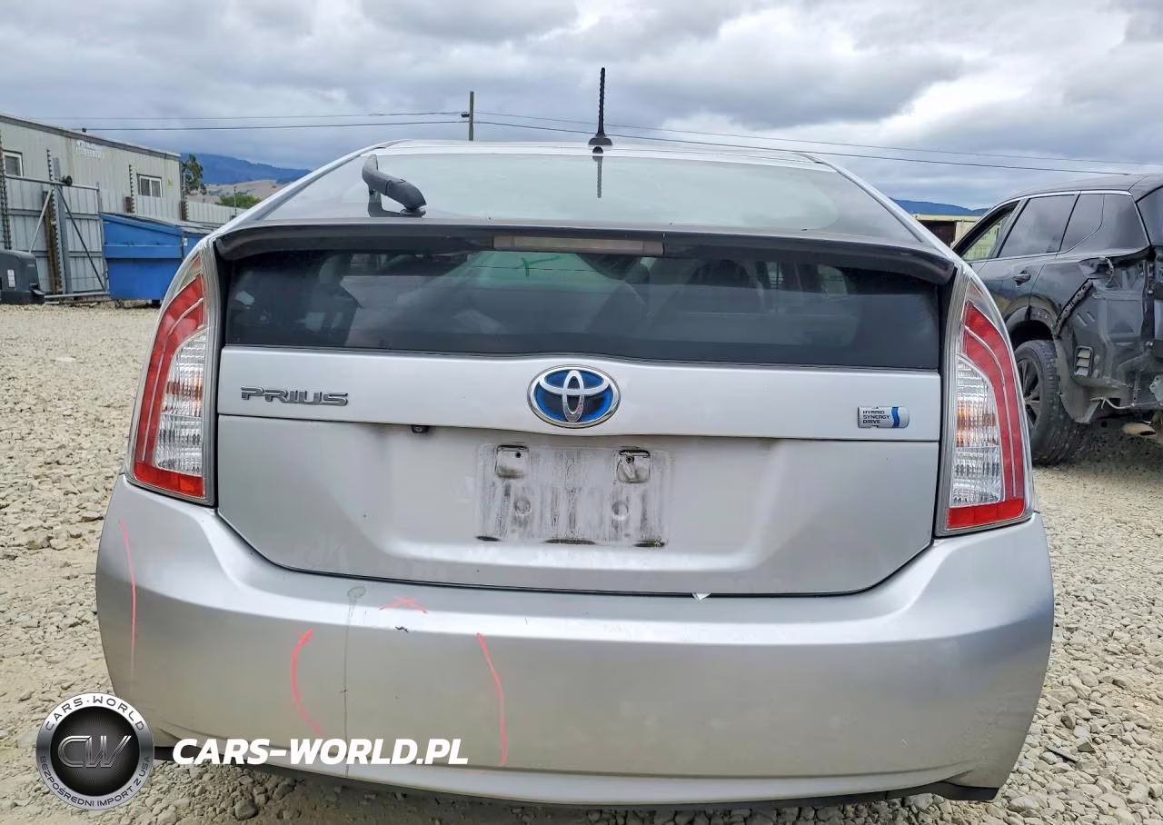 2014 Toyota Prius Four VIN:JTDKN3DUXE0377256 - 6