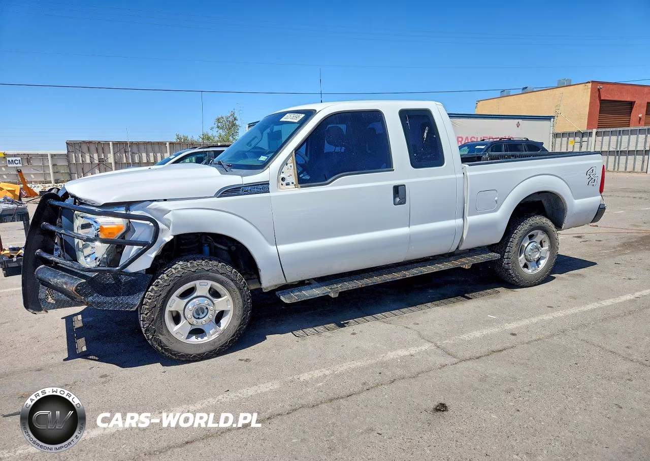 2015 Ford F250 Super Duty – zdjęcie 1 z 12