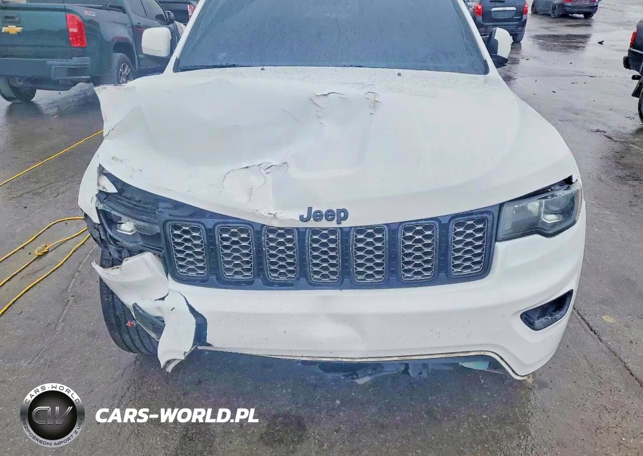 2018 Jeep Grand Cherokee Laredo VIN:1C4RJEAG1JC433646 - 12