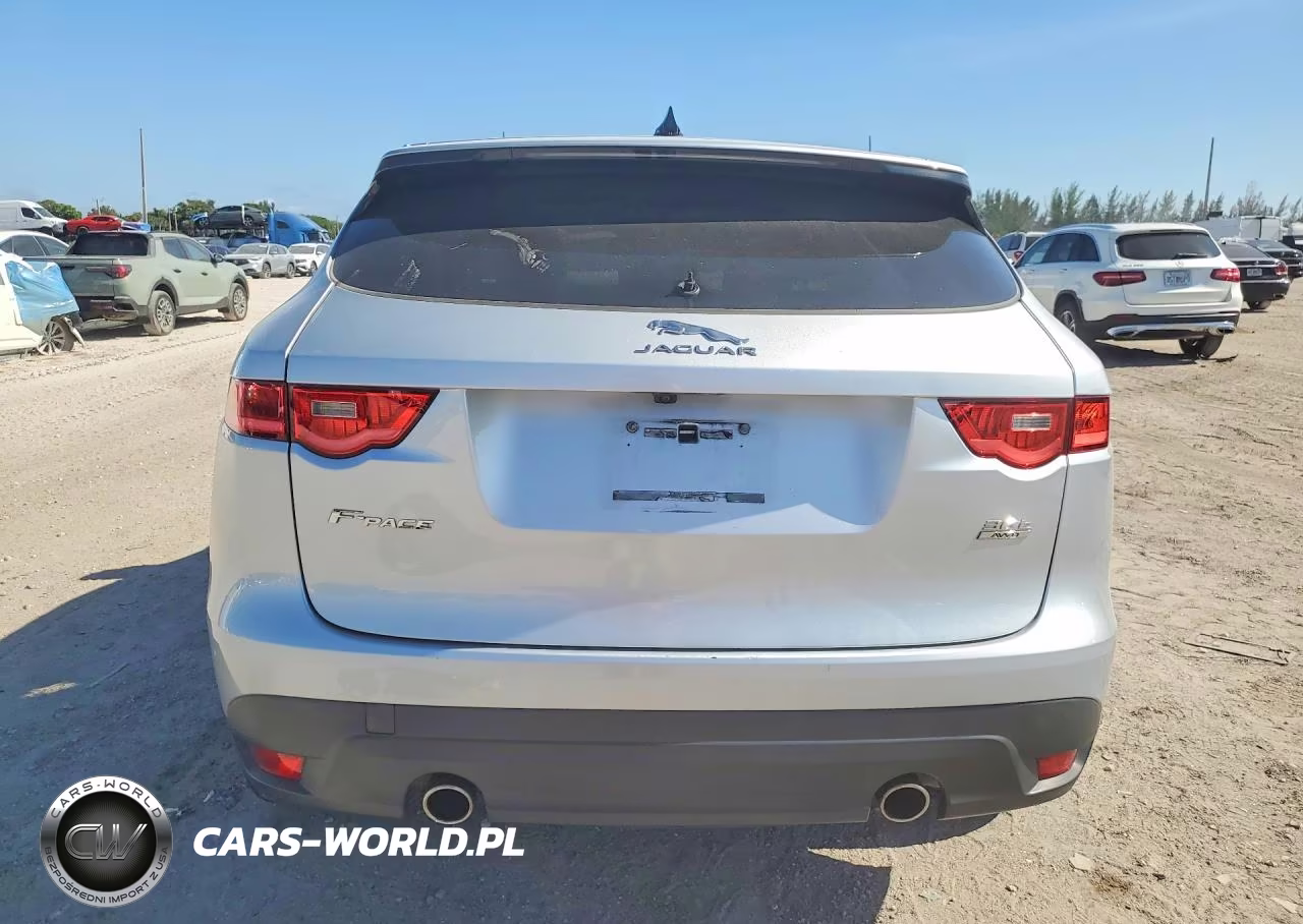 2018 Jaguar F-Pace Premium VIN:SADCJ2GX0JA235636 - 6