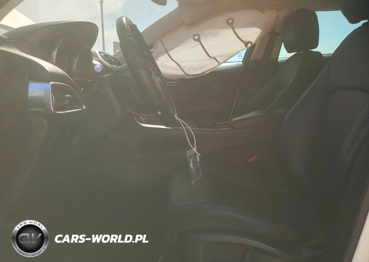 2018 Jaguar F-Pace Premium VIN:SADCJ2GX0JA235636 - 7