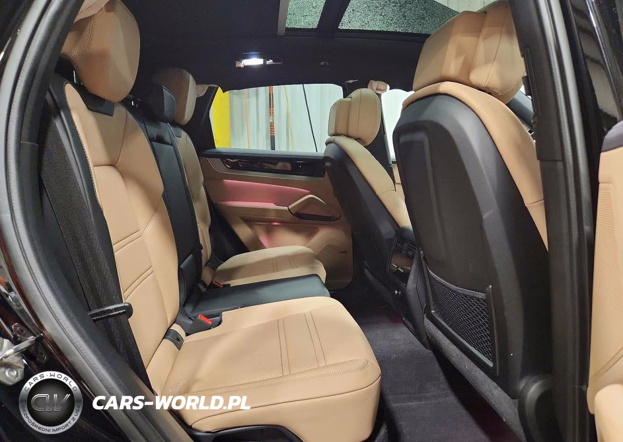 2024 Porsche Cayenne VIN:WP1AA2AY5RDA13848 - 11