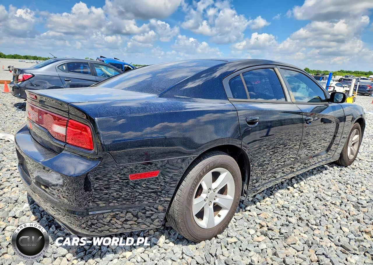 2012 Dodge Charger Se VIN:2C3CDXBG0CH295979 - 3