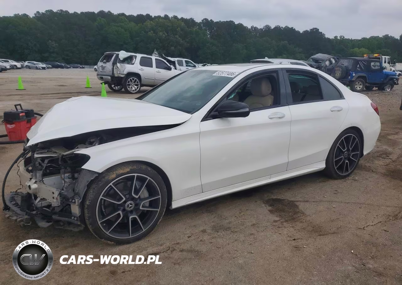 2020 Mercedes-Benz C 300
