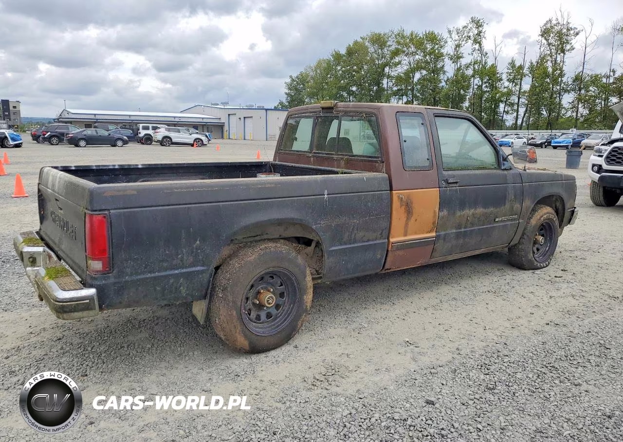 1988 Chevrolet S Truck S10 VIN:1GCCS19R7J2121354 - 3