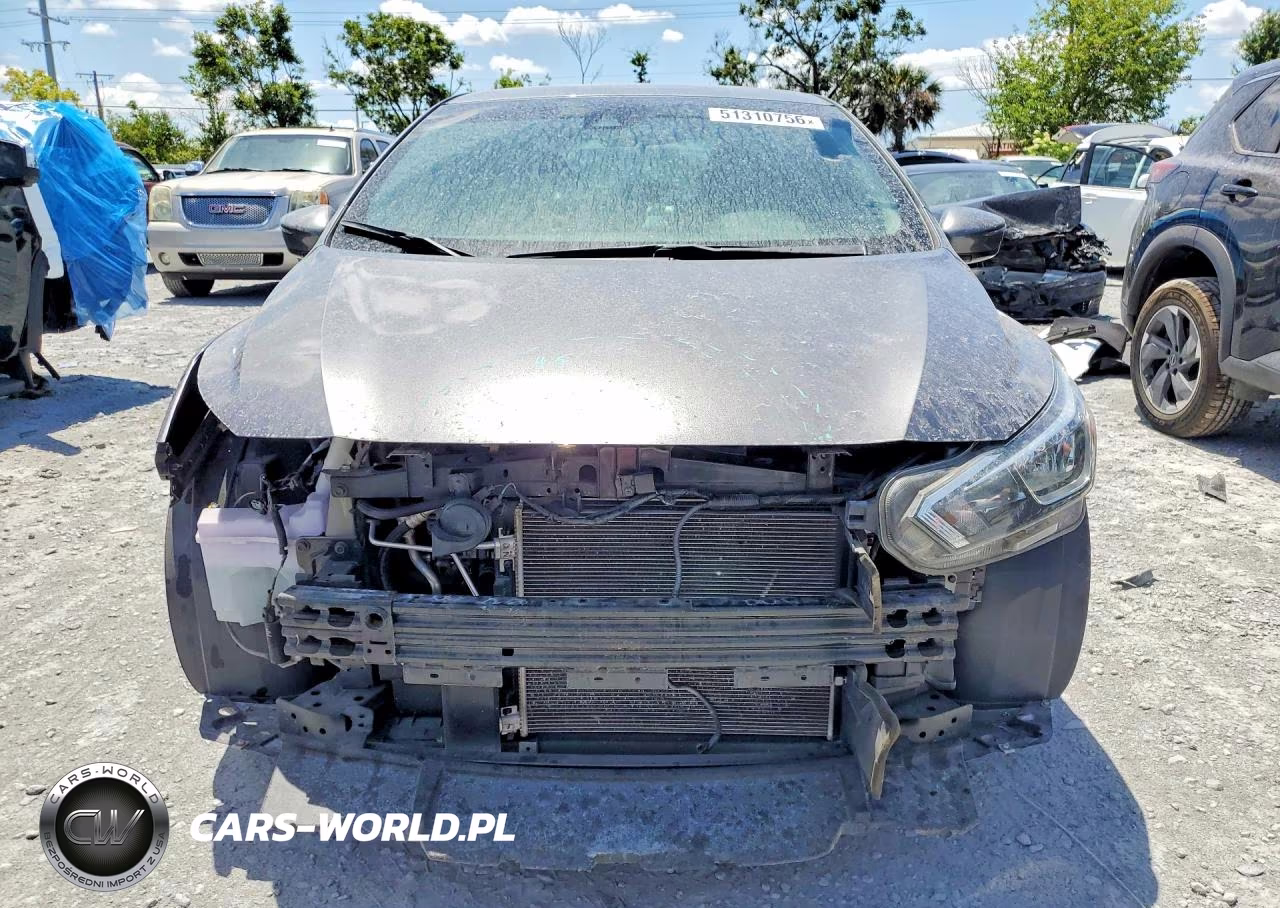 2020 Nissan Versa Sv VIN:3N1CN8EVXLL879793 - 5