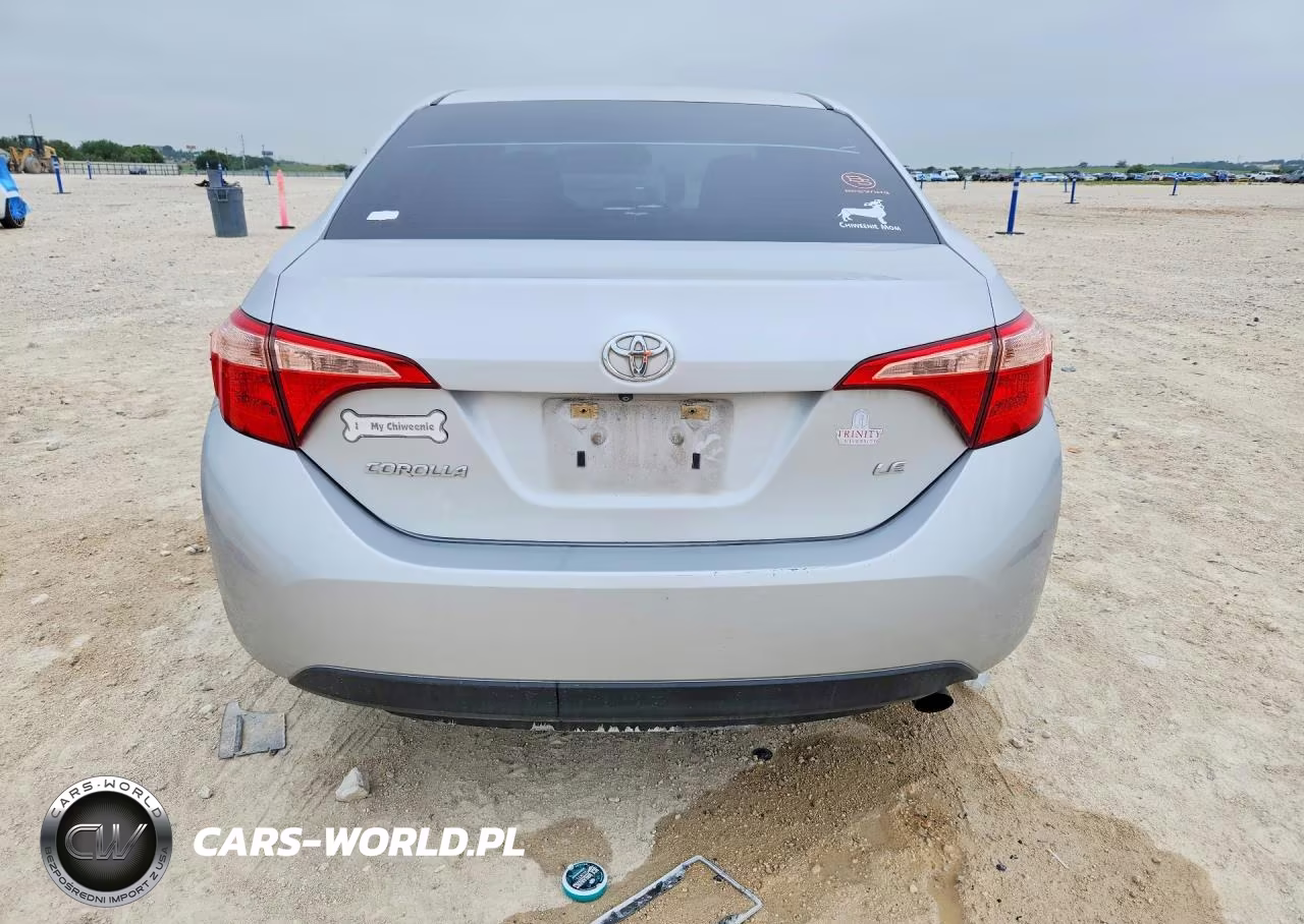 2018 Toyota Corolla Le VIN:5YFBURHEXJP789069 - 6