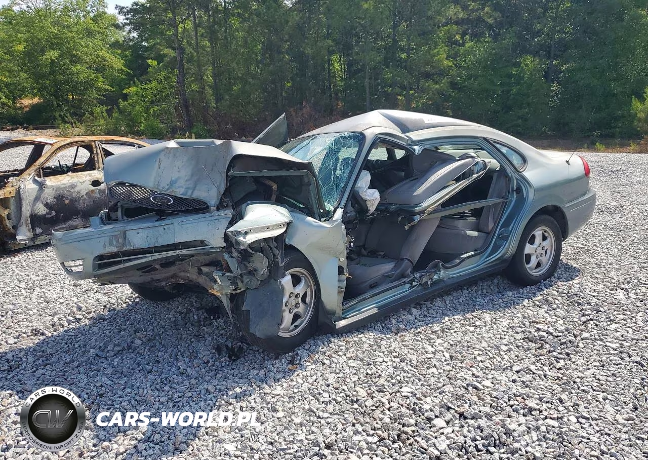 2005 Ford Taurus Se