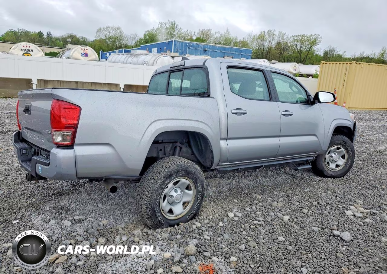 2017 Toyota Tacoma Sr V6 VIN:3TMCZ5AN8HM069506 - 3