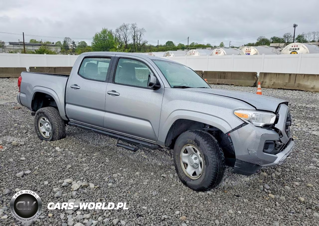 2017 Toyota Tacoma Sr V6 VIN:3TMCZ5AN8HM069506 - 4