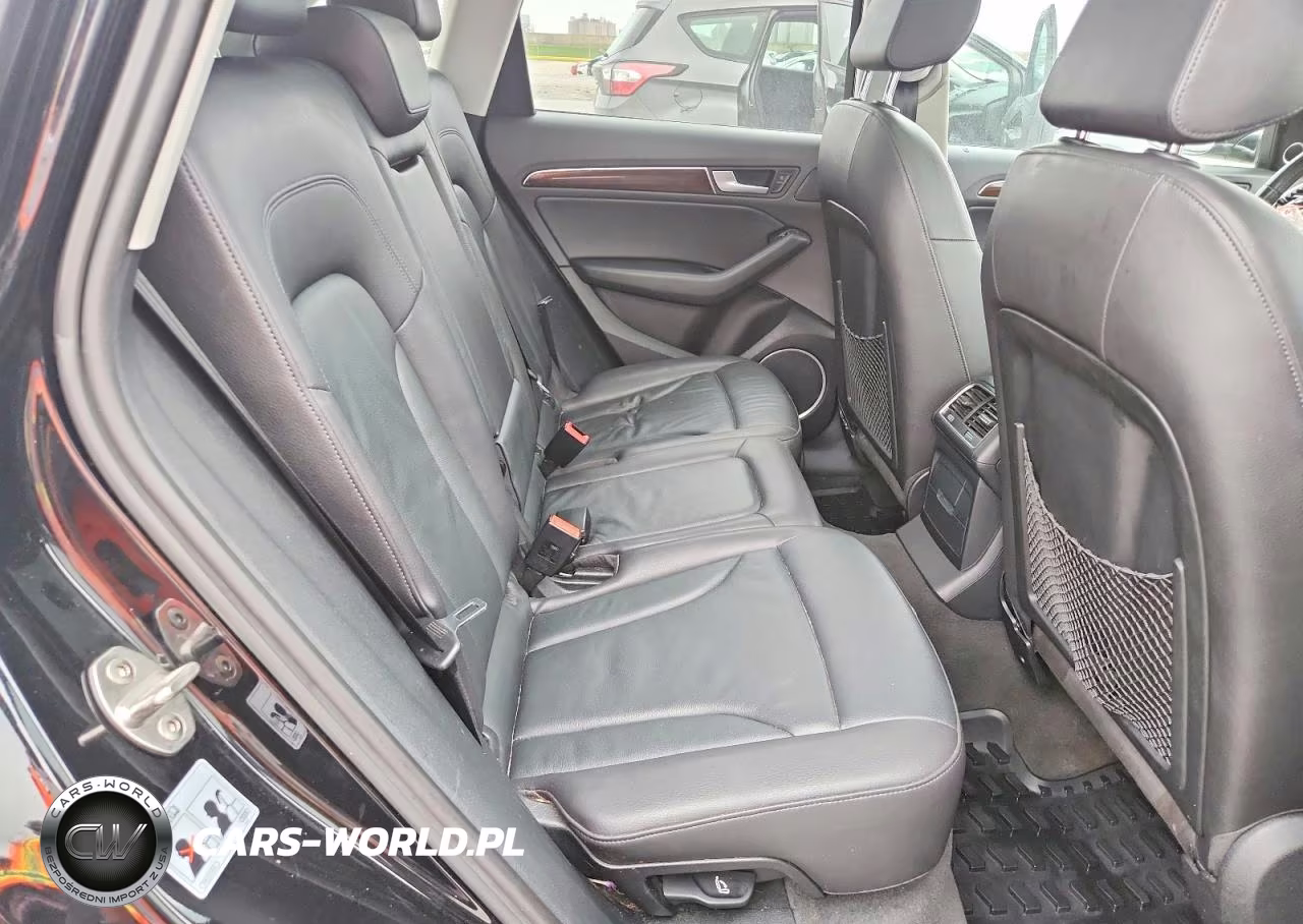 2017 Audi Q5 Premium Plus VIN:WA1L2AFP8HA082822 - 11