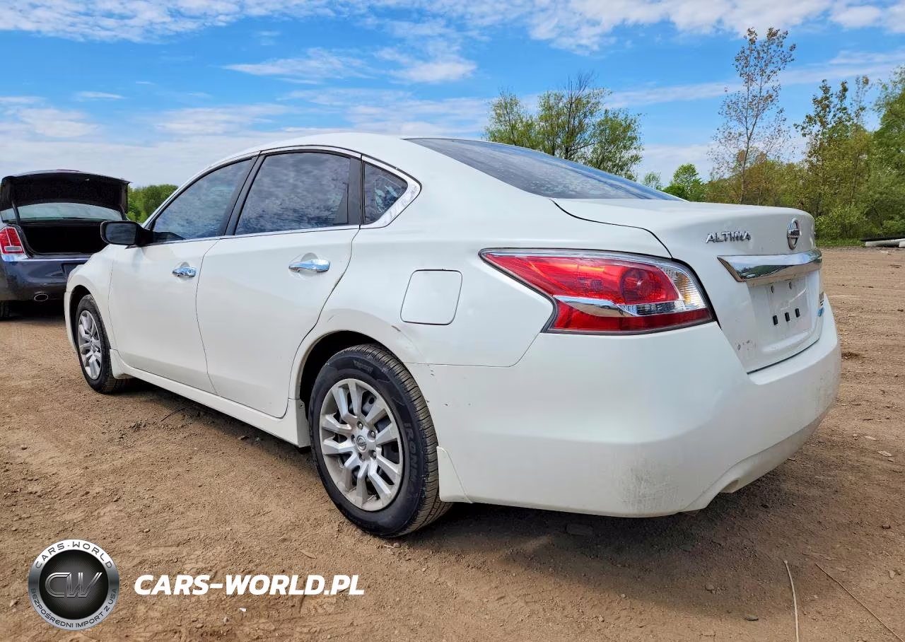 2014 Nissan Altima 2.5 S VIN:1N4AL3AP8EN384683 - 2