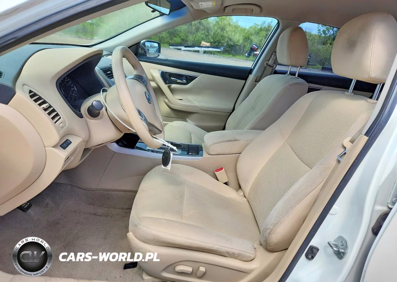 2014 Nissan Altima 2.5 S VIN:1N4AL3AP8EN384683 - 7