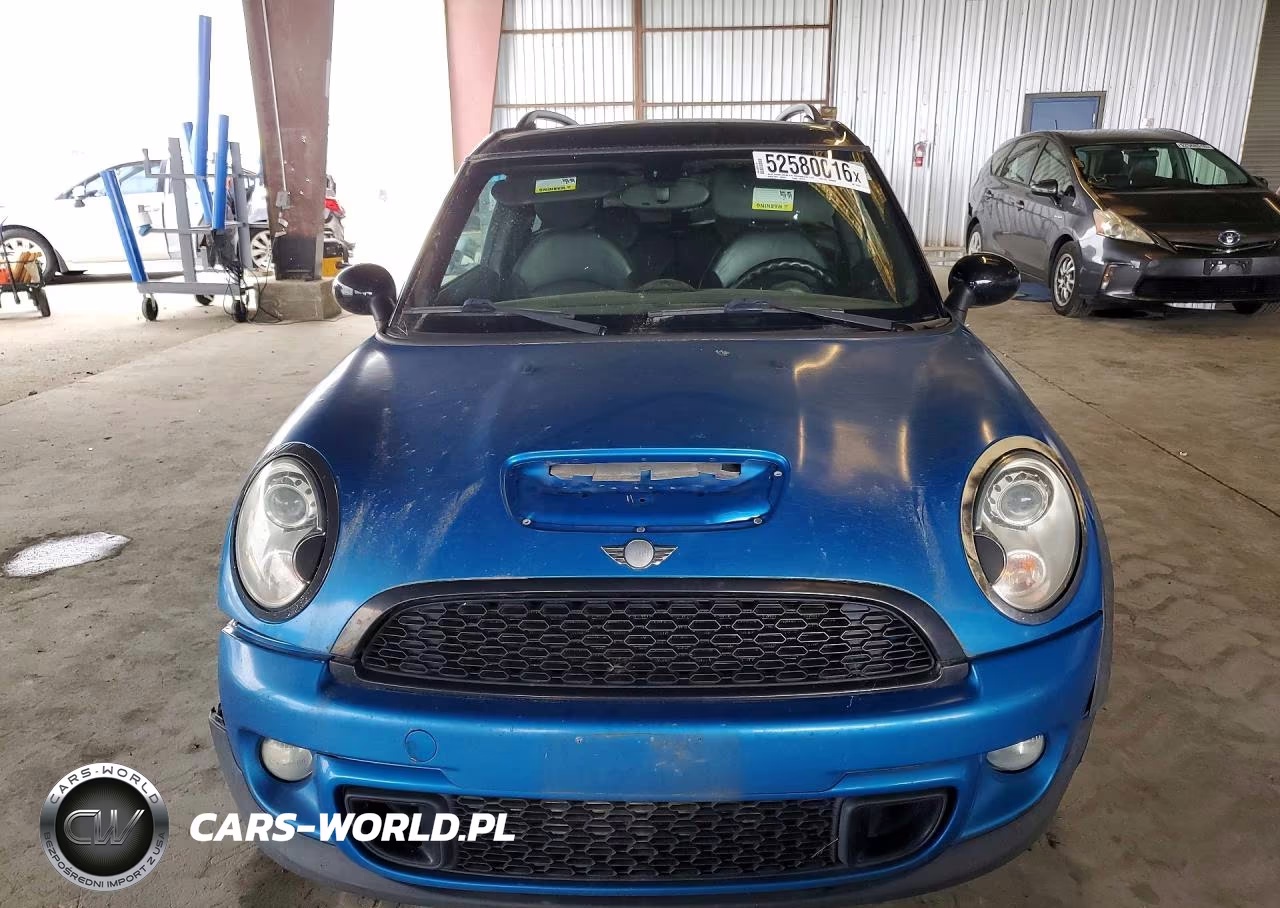 2011 Mini Cooper S Clubman VIN:WMWZG3C52BTY31381 - 5