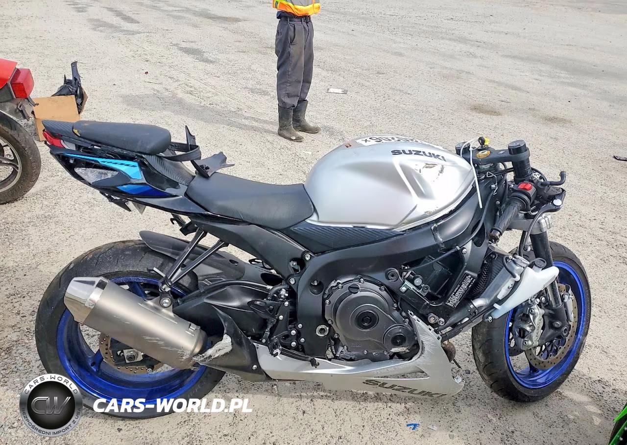 2026 Suzuki Gsx-R600 – zdjęcie 1 z 10