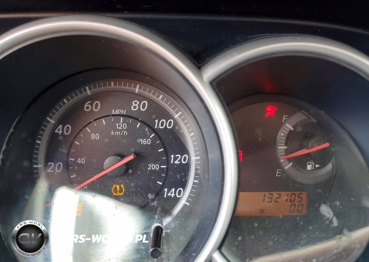 2010 Nissan Versa 1.8 S VIN:3N1BC1AP7AL437003 - 9
