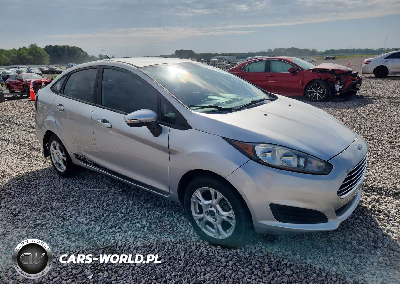 2014 Ford Fiesta Se VIN:3FADP4BJ2EM114151 - 4